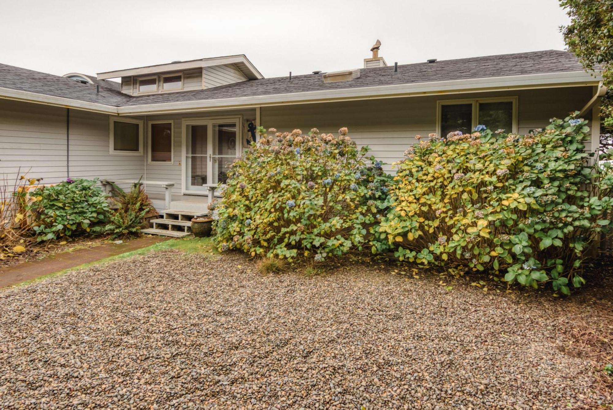 Pacific Rest Villa Waldport Exterior photo